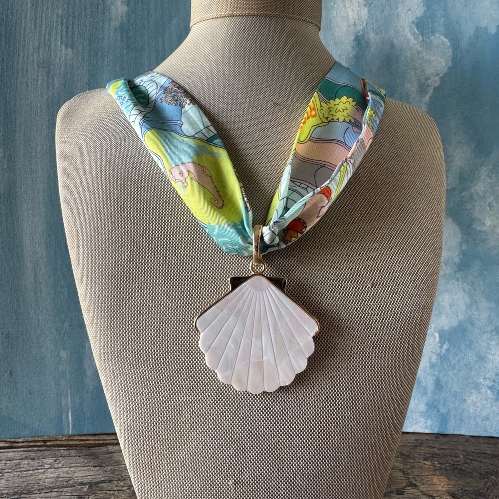Seashell Pendant Scarf Necklace in Pastel Aqua & Pink